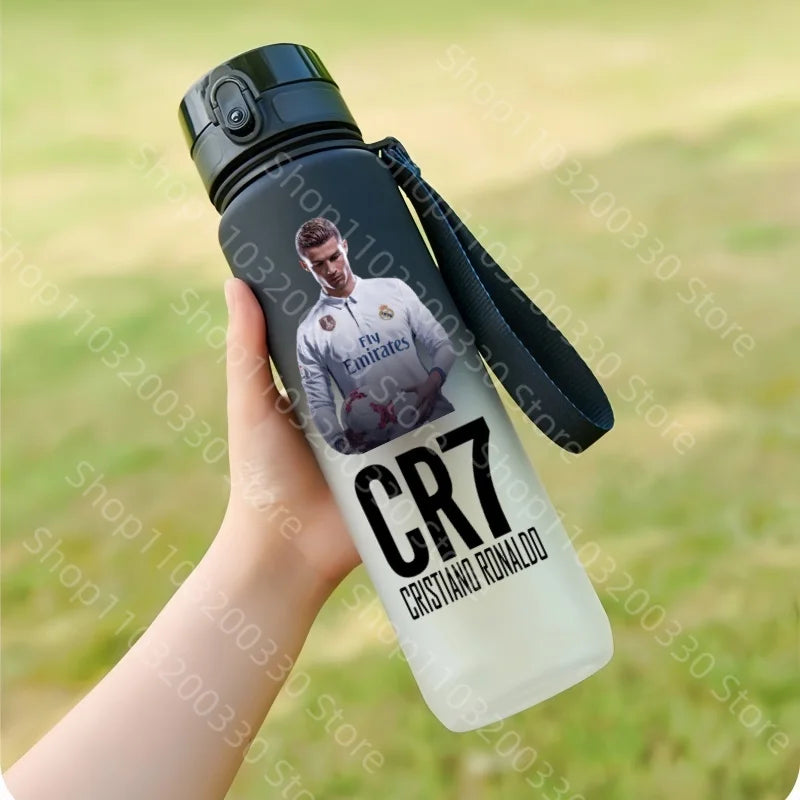 Football Star Cristiano Ronaldo Water Cup Ronaldo Messi Large Capacity Sports Flip Cover Drinking Bottle Fans Support Items