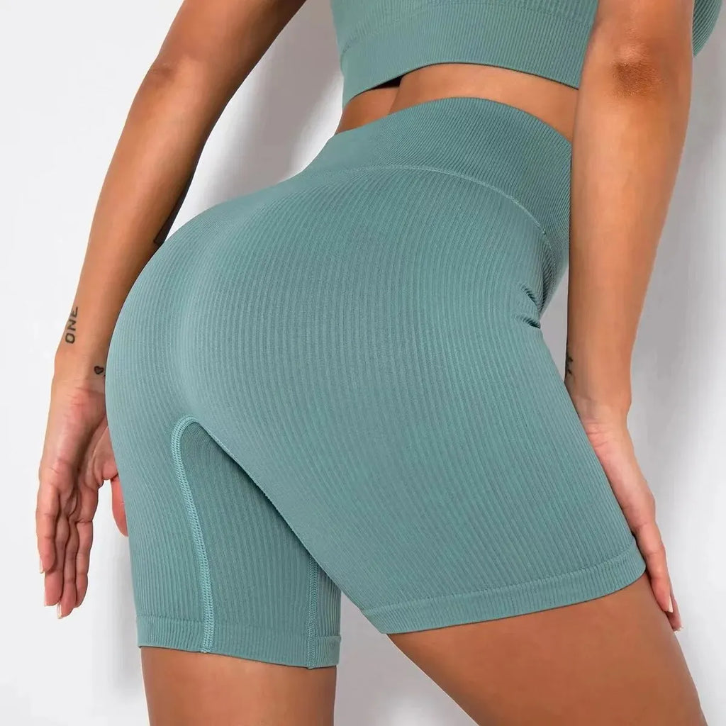 Seamless Knitted Sports Shorts Casual High Waist Push Up Cycling Shorts Fitness Running Tight Hip Lifting Yoga Shorts Sportswear